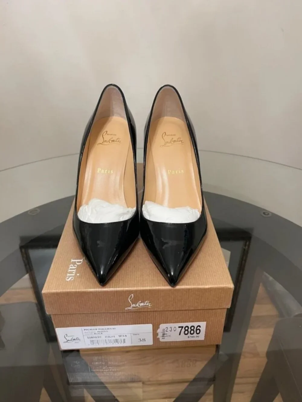 Christian Louboutinㅤ brand new